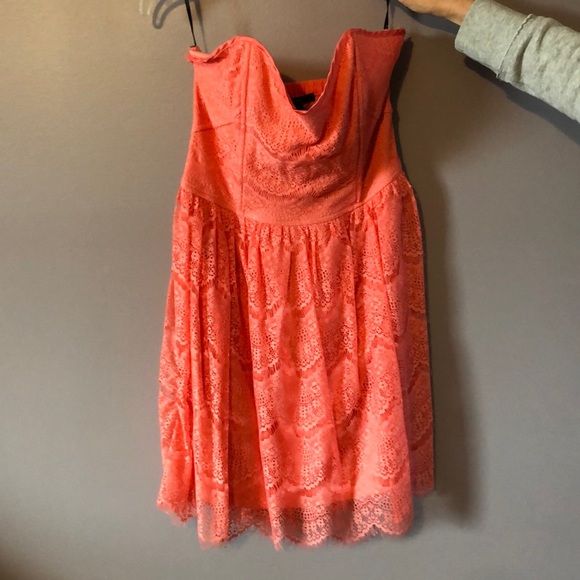 Homecoming dresses - Picture 4 of 5